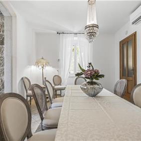 4-5 bedroom villa with Split City and Sea Views sleeps 8-10